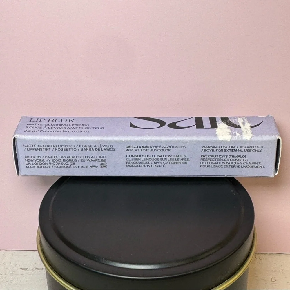 saie Lip Blur Matte Blurring Lipstick (Nouveau) 2.5 g / 0.09 oz NIB